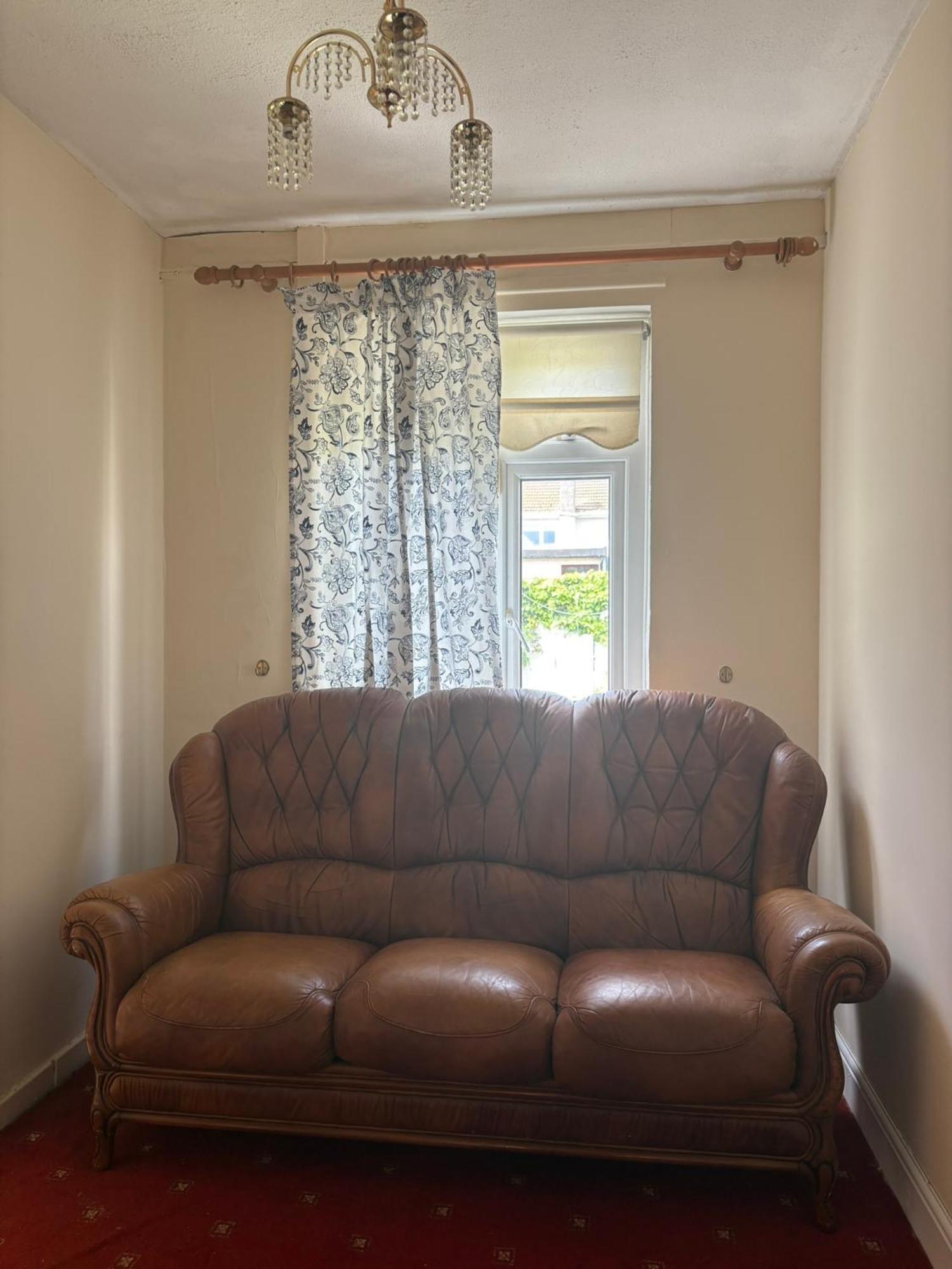 Superb Triple Near Airport - 1 * Dublin