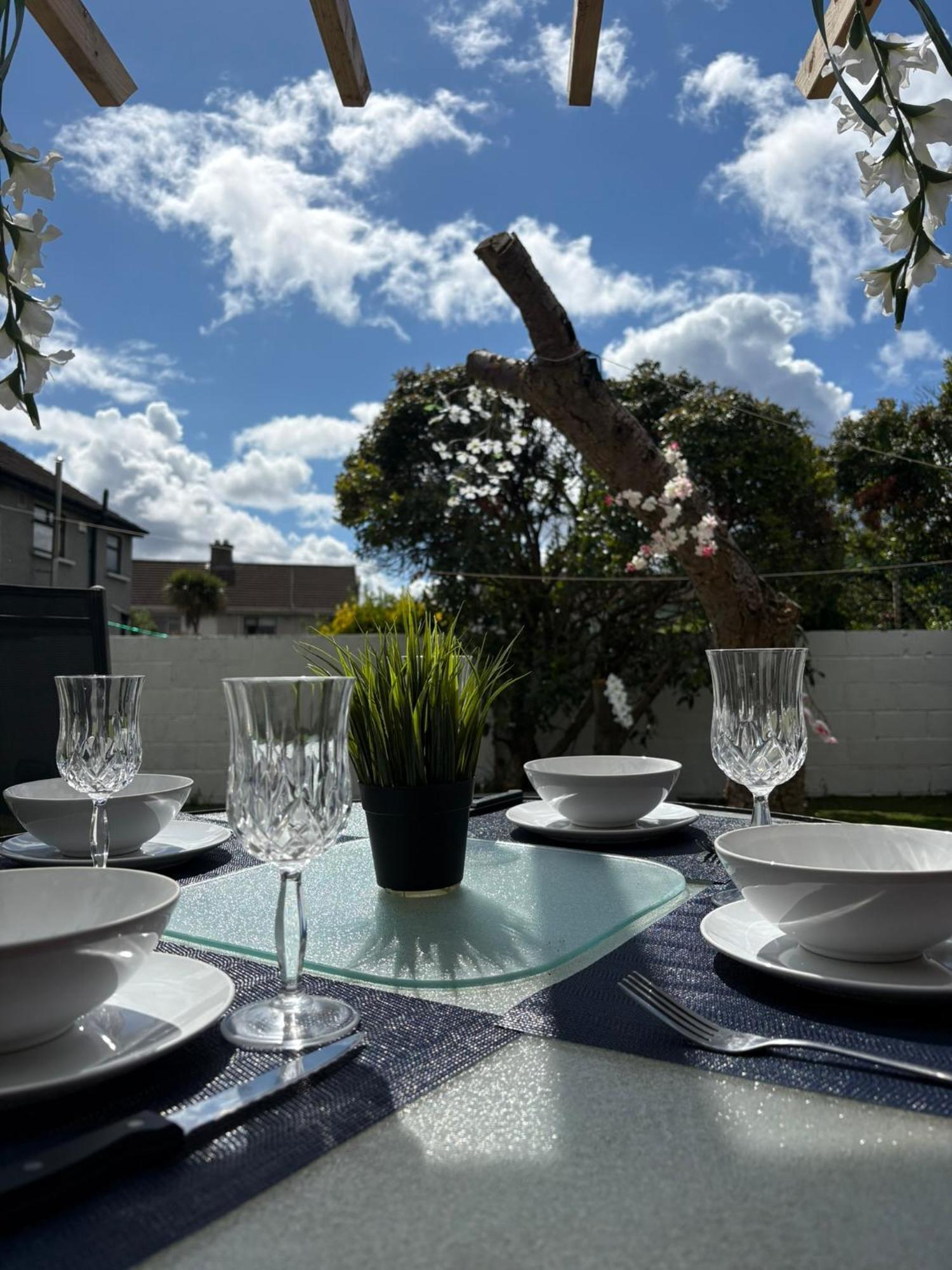 Maison d'hôtes Superb Triple Near Airport - 1 Dublin